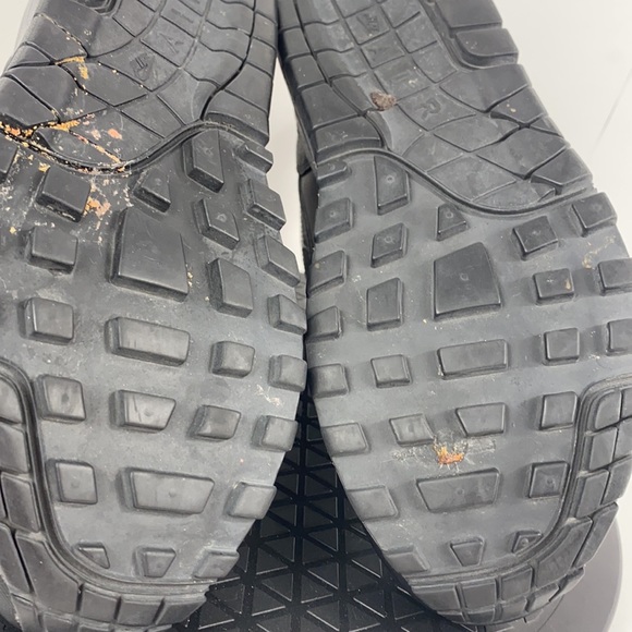 Nike Air Max 1 Mid Sneakerboot Black Water Repel 807307-001 Women’s Size 7 - Picture 12 of 14